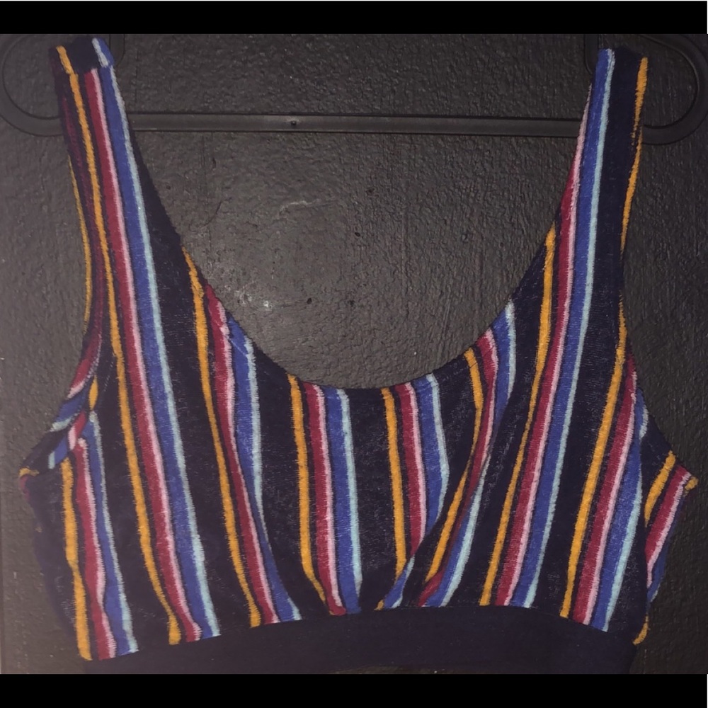 I'm selling a tank top from forever 21